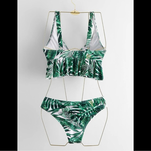 |3 FOR $20| SHEIN | Tropical Print Tankini - Picture 2 of 4